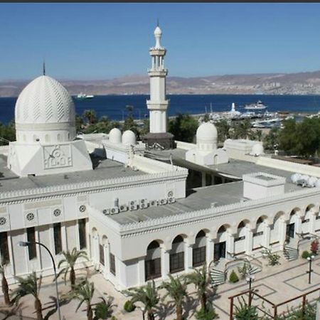 Amer 1 Hotel Aqaba Bagian luar foto
