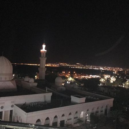 Amer 1 Hotel Aqaba Bagian luar foto