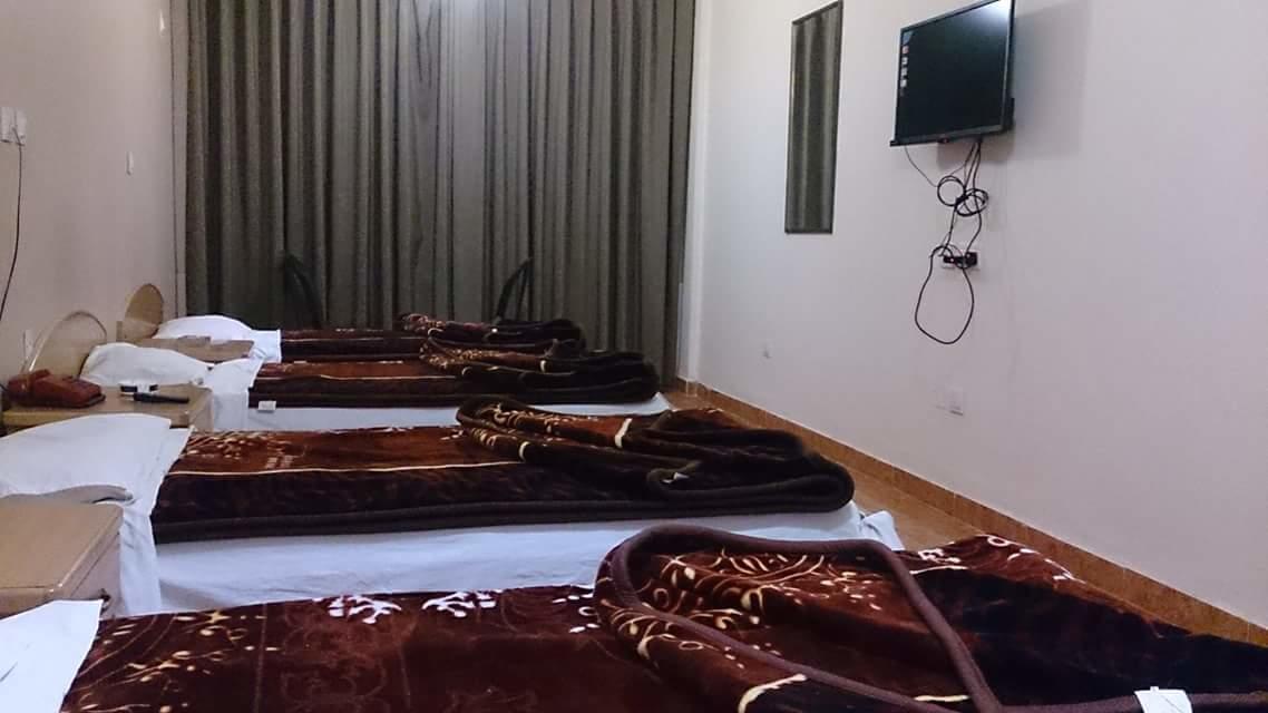 Amer 1 Hotel Aqaba Bagian luar foto