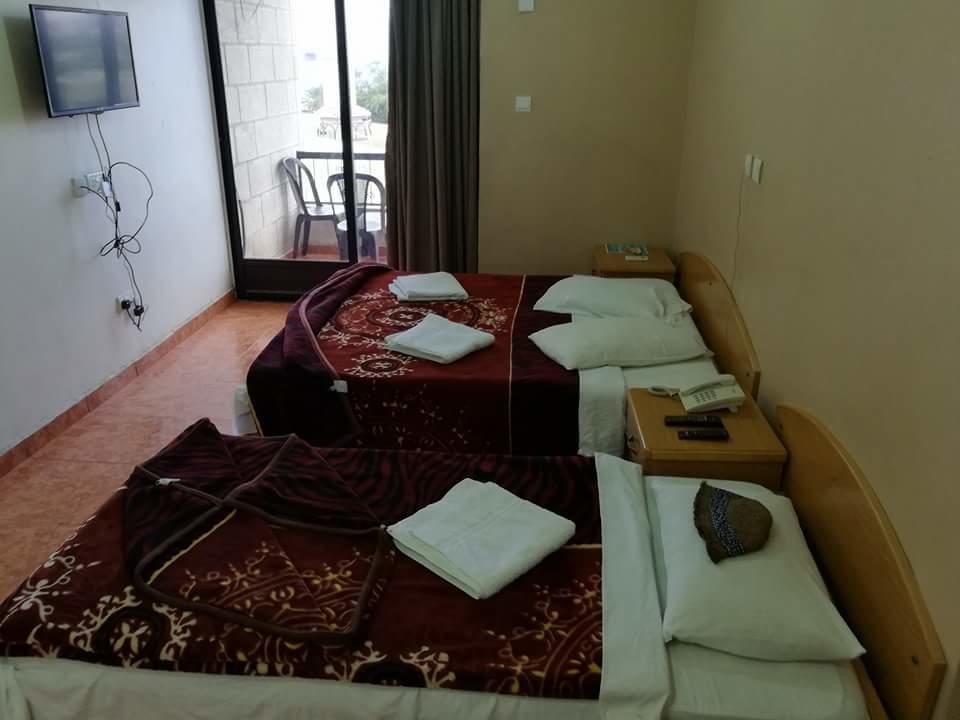 Amer 1 Hotel Aqaba Bagian luar foto
